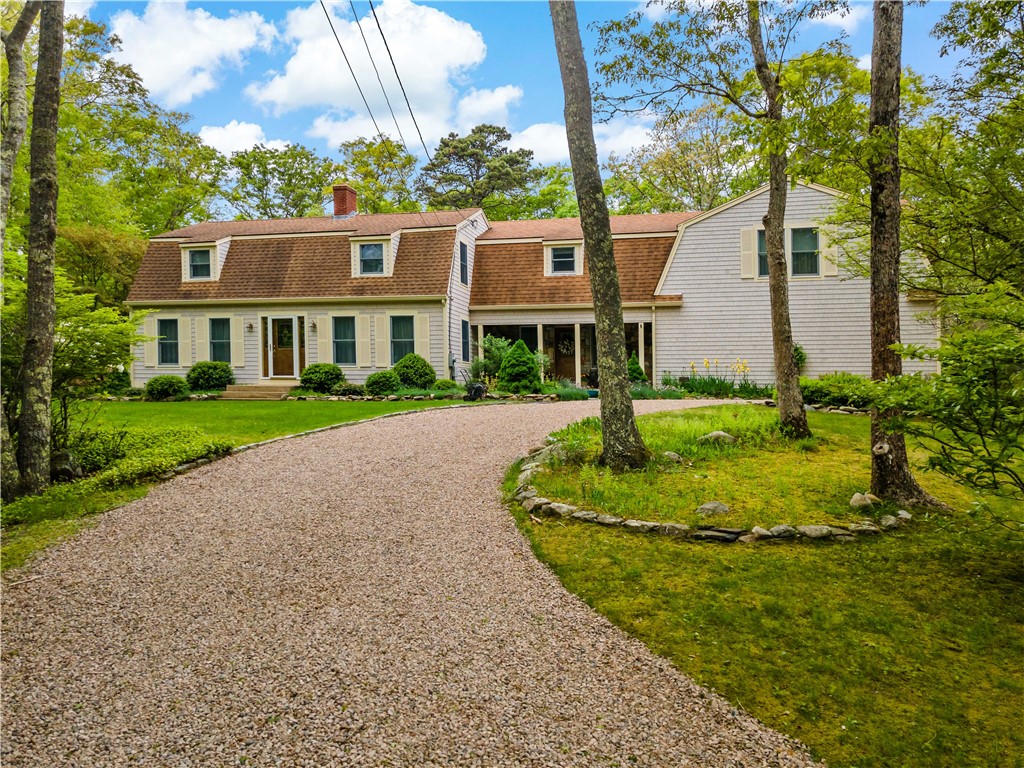183 E Gravelly Hill Road