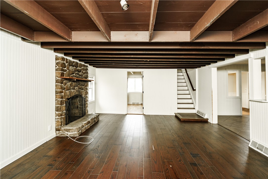 281 Richardson Road