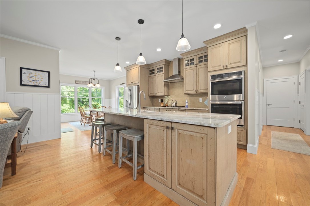 South Kingstown, Rhode Island 02879, United States, 3 Bedrooms Bedrooms, ,3 BathroomsBathrooms,Residential,Active,164839