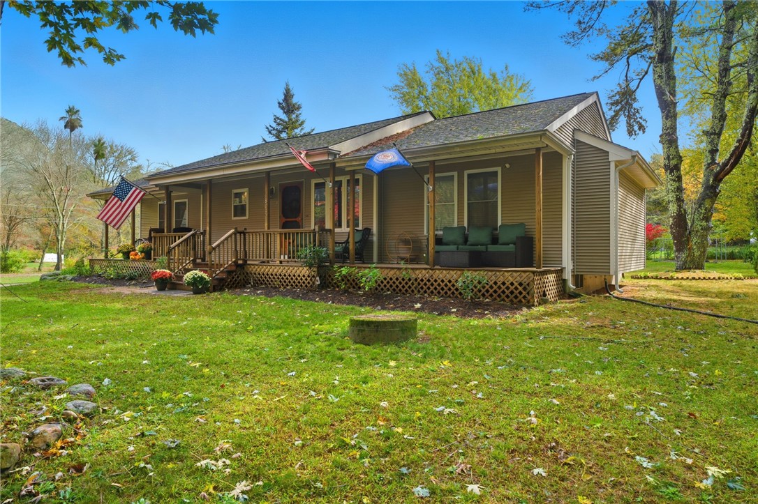 804 Waites Corner Road