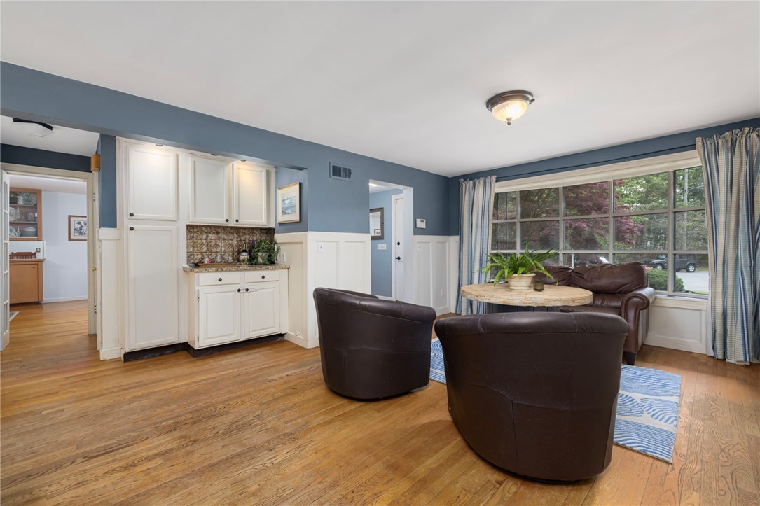 1 Gladridge Drive