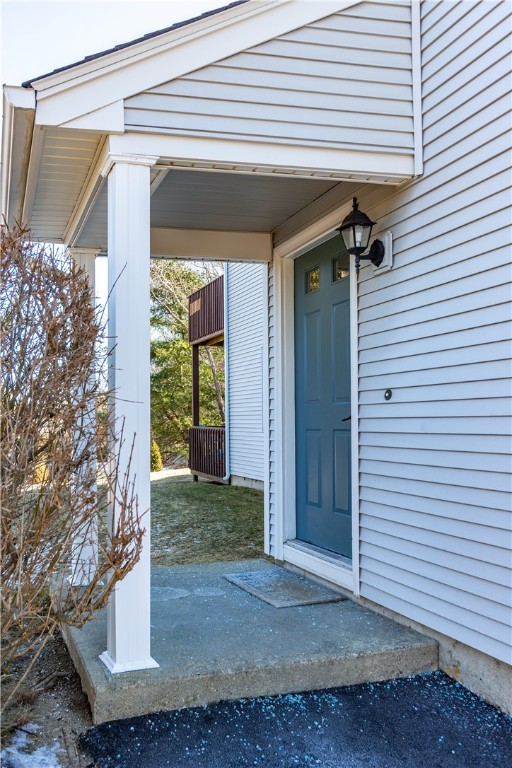 West Warwick, Rhode Island 02893, United States, 2 Bedrooms Bedrooms, ,2 BathroomsBathrooms,Residential,Active,8601