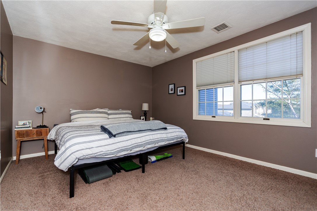 West Warwick, Rhode Island 02893, United States, 2 Bedrooms Bedrooms, ,2 BathroomsBathrooms,Residential,Active,8601