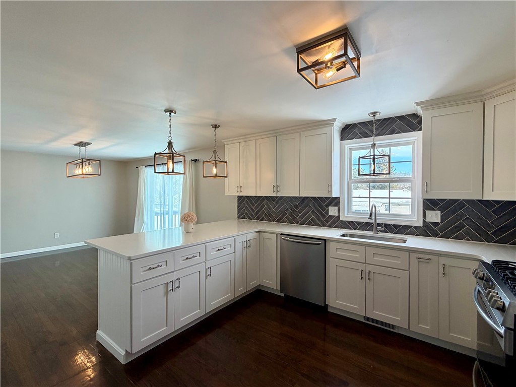 281 Abbott Run Valley Road