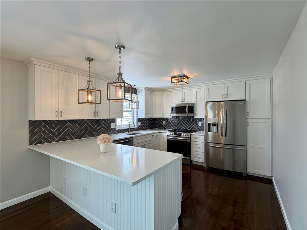 281 Abbott Run Valley Road