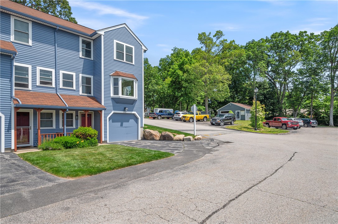 200 Heroux Boulevard 908