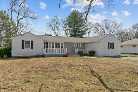 15 Owen Drive Cumberland RI 02864