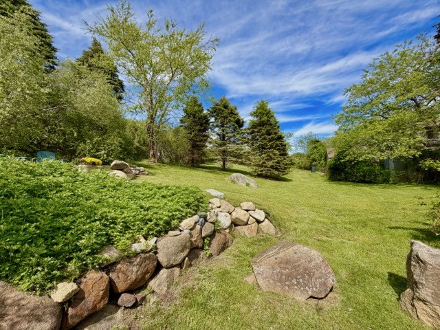 1222 Cooneymus Road