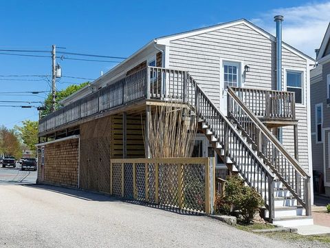 14 Phillips Street 2F North Kingstown RI 02852