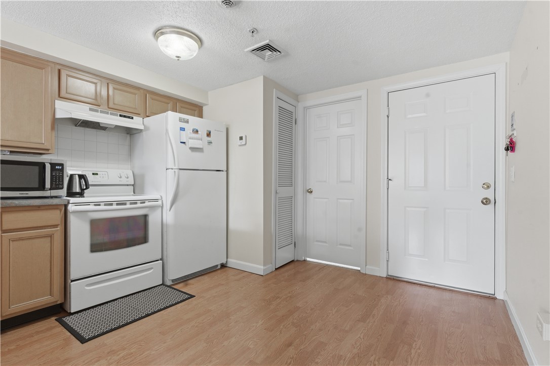 31 Devereux Street 207