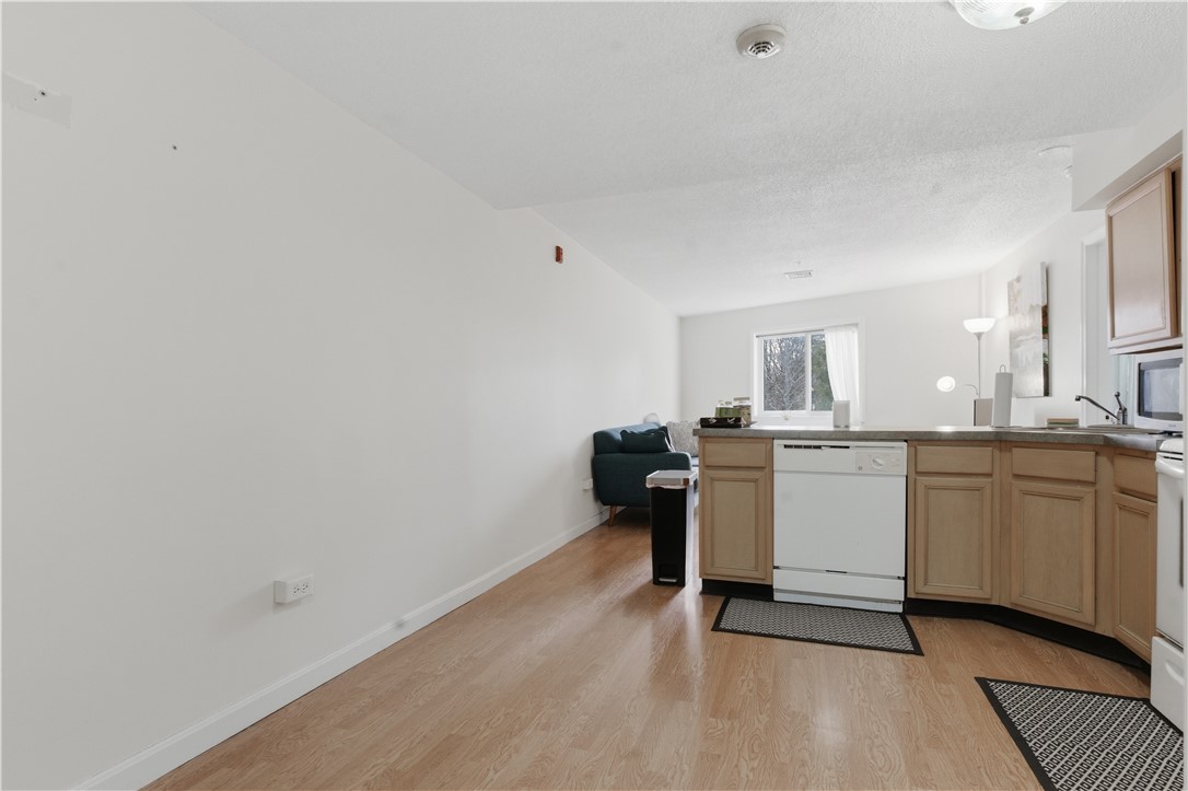 31 Devereux Street 207