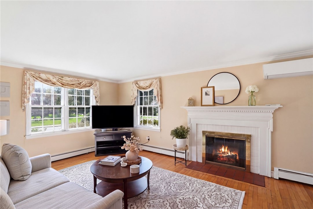 194 New Meadow Road