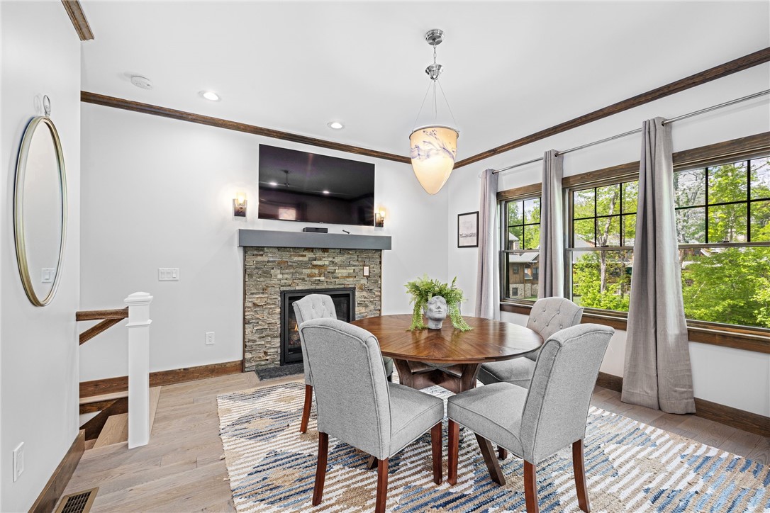 3 Gardenia Drive M6