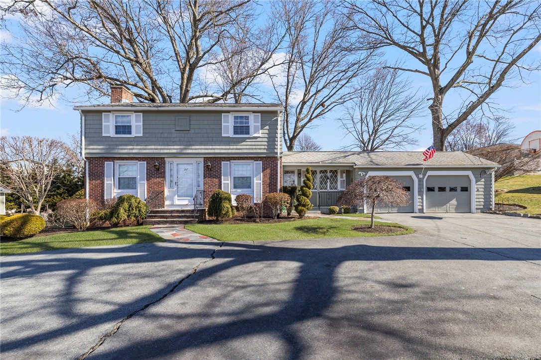 157 Sweetbriar Drive