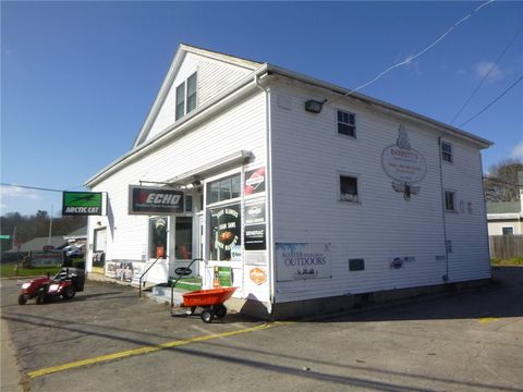 1017 Main Street 1 1019 Hopkinton RI 02832
