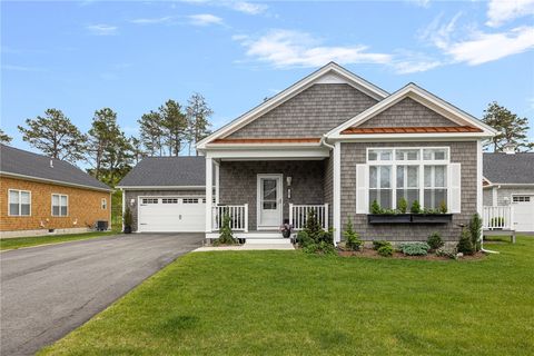 60 Birdie Court South Kingstown RI 02879