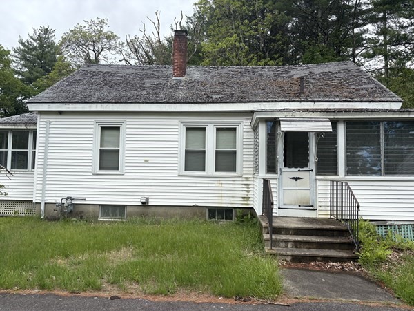 52 CARPENTER Street