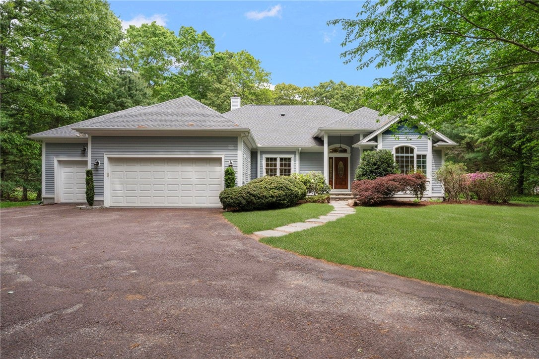 2197 Middle Road