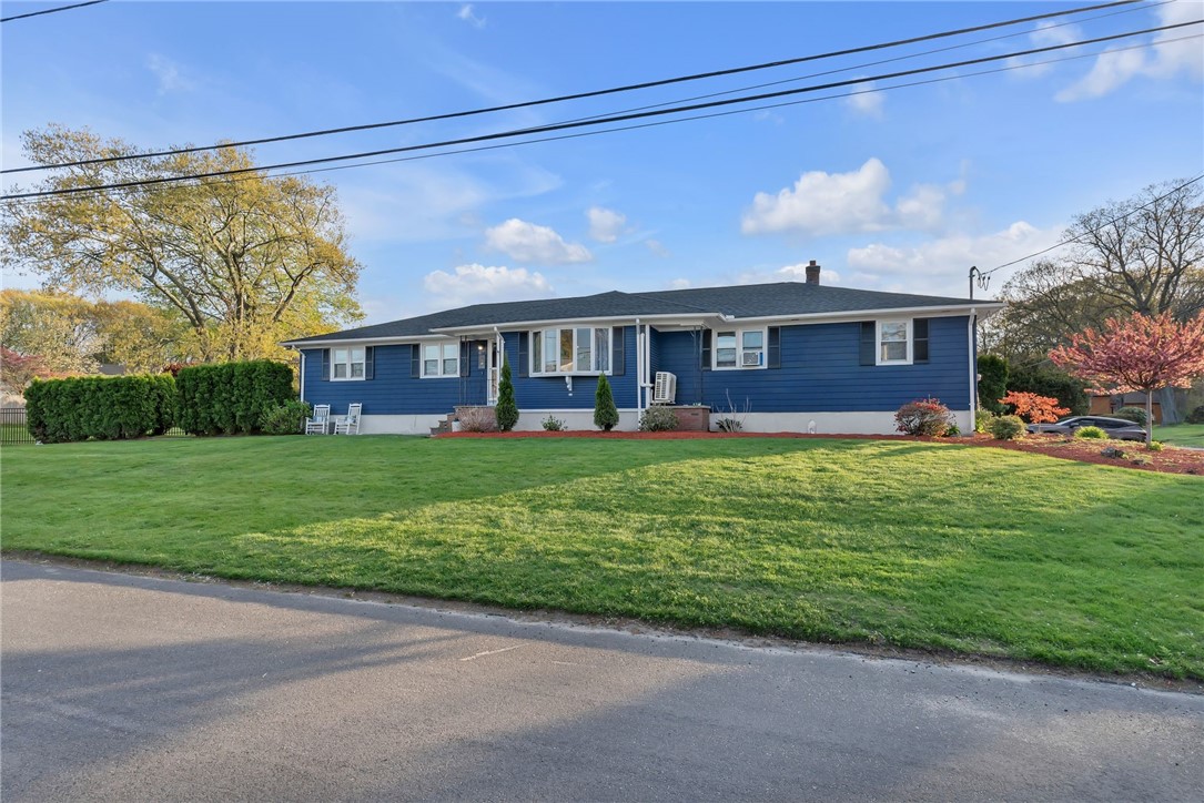 62 Canonchet Trail