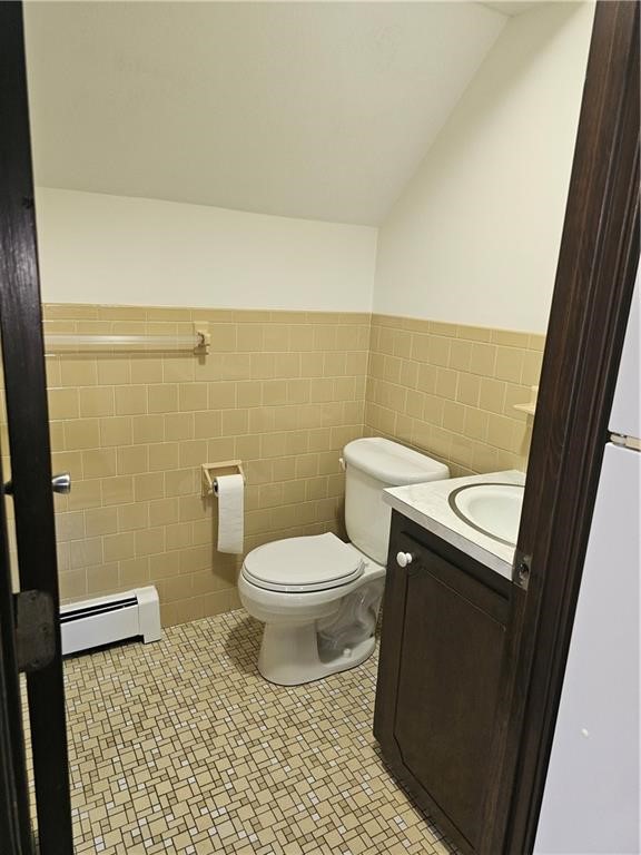 20 West Warwick Avenue 3