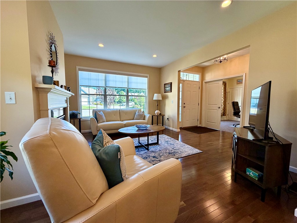 170 Providence Pike 153
