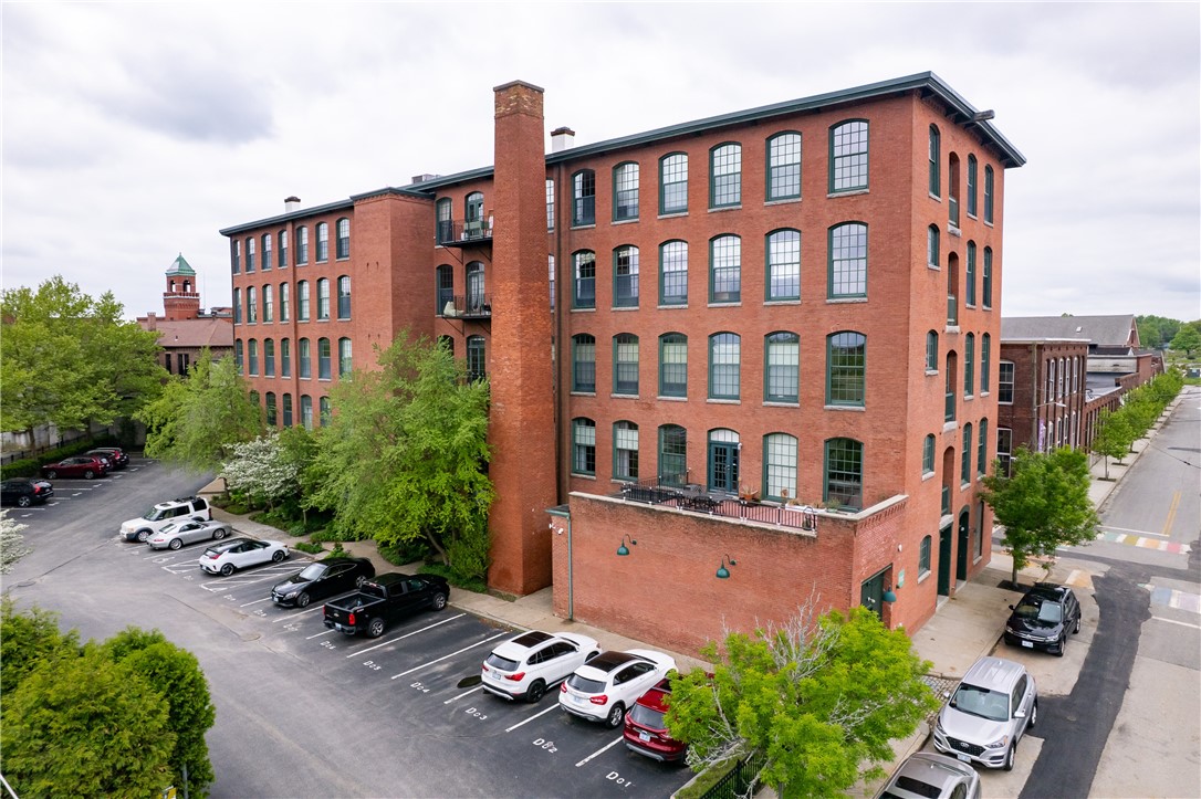28 Bayley Street 301