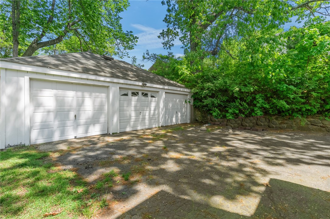 129 Lefrancois Boulevard