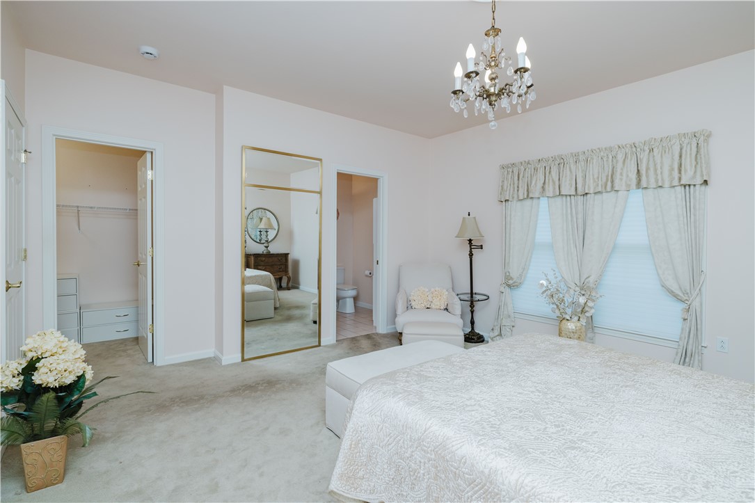 32 Village Way 32