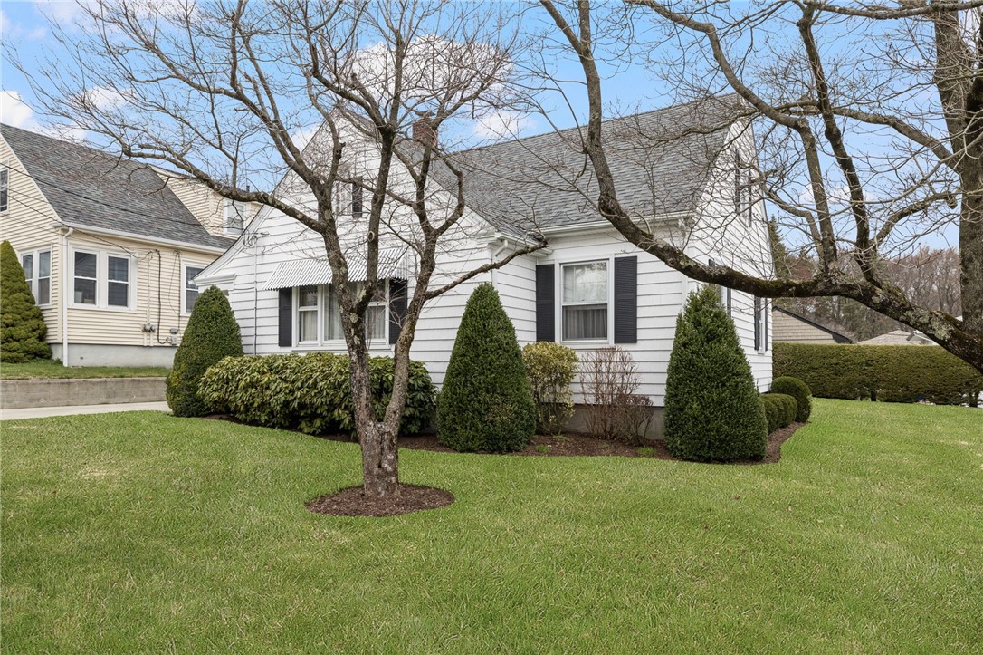 10 Bellevue Avenue