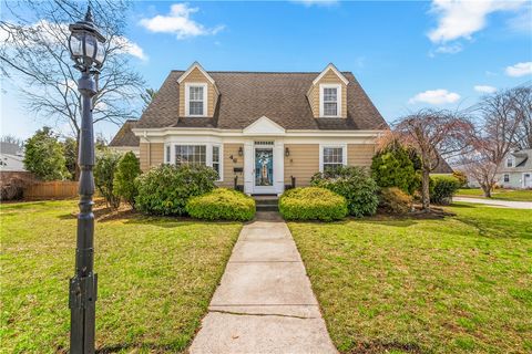 46 North Country Club Drive Warwick RI 02888