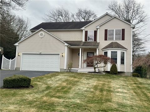 34 Marian Avenue Narragansett RI 02882