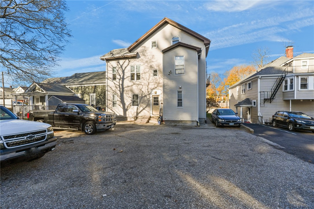 79 Hamlet Avenue