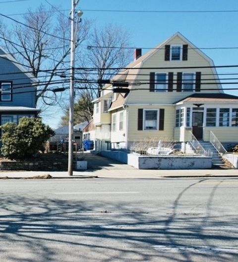 1123 SOUTH BROADWAY East Providence RI 02914