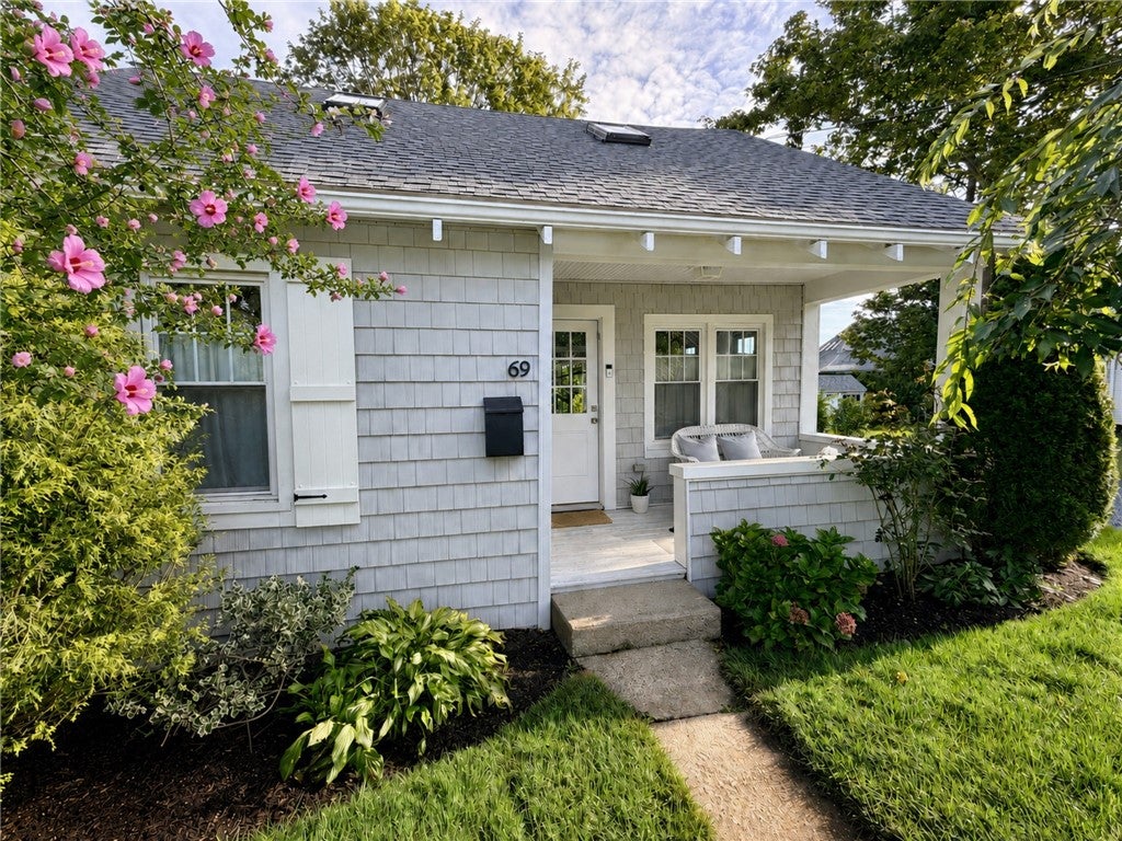 69 Congdon Street