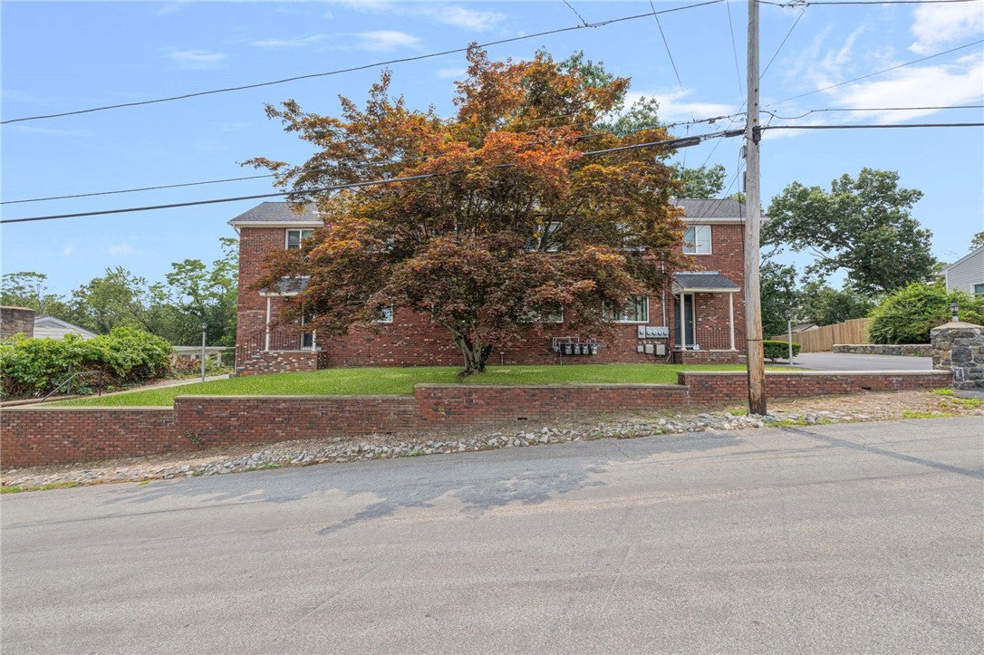 44 Newell Street