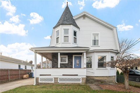 36 England Street Cumberland RI 02864