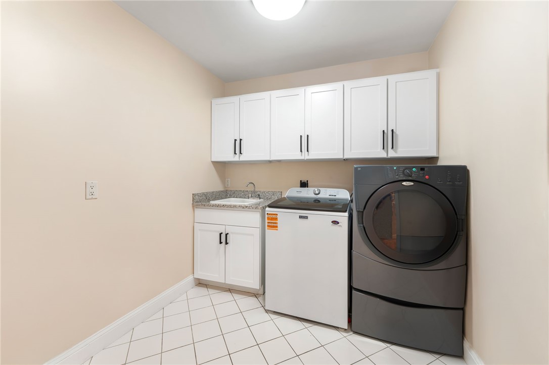 North Kingstown, Rhode Island 02852, United States, 3 Bedrooms Bedrooms, ,4 BathroomsBathrooms,Residential,Active,154583