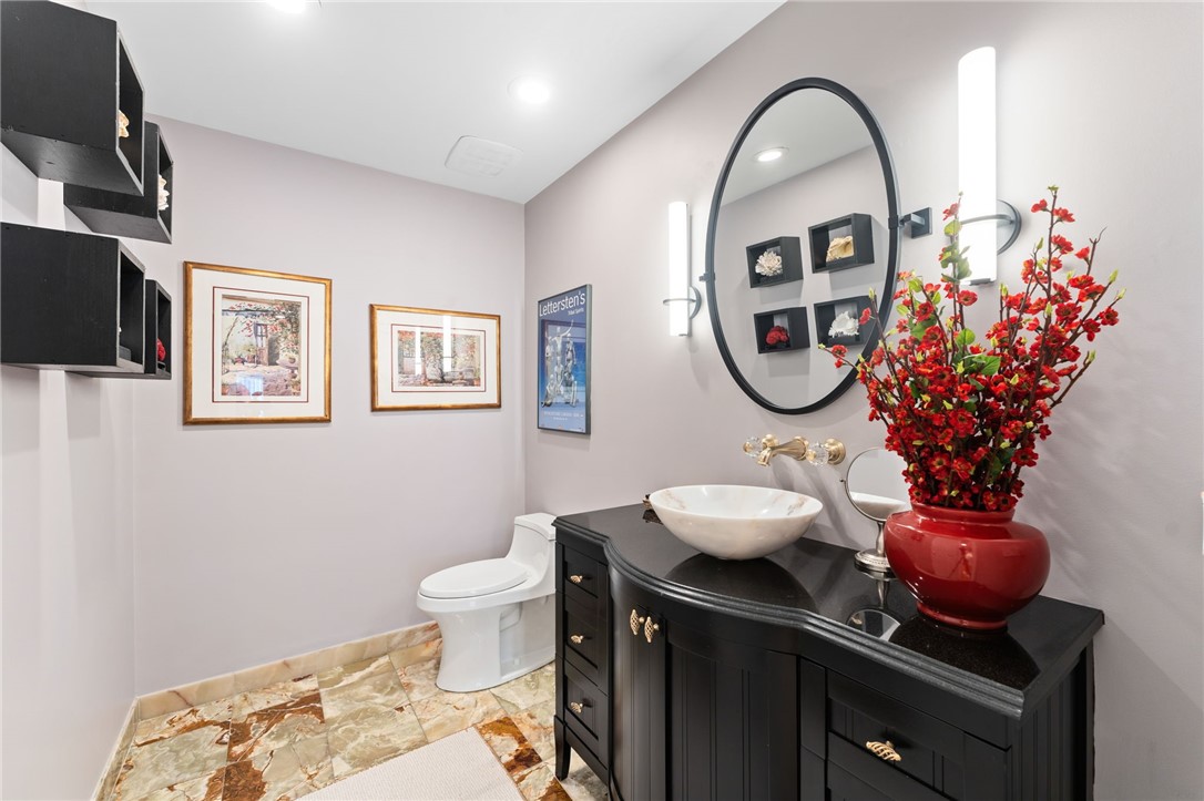 North Kingstown, Rhode Island 02852, United States, 3 Bedrooms Bedrooms, ,4 BathroomsBathrooms,Residential,Active,154583