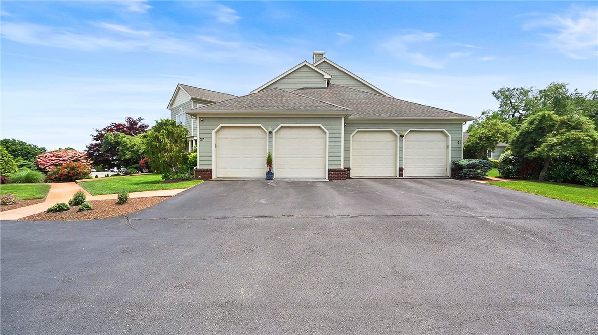 North Kingstown, Rhode Island 02852, United States, 3 Bedrooms Bedrooms, ,4 BathroomsBathrooms,Residential,Active,154583