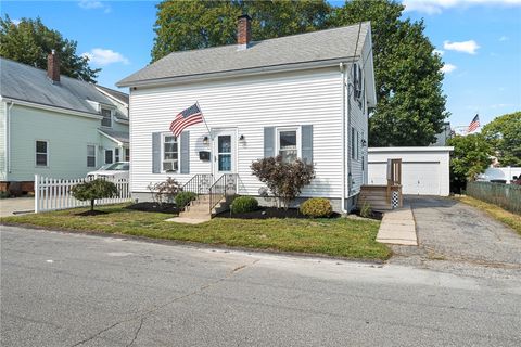 3 Arnold Avenue Lincoln RI 02865