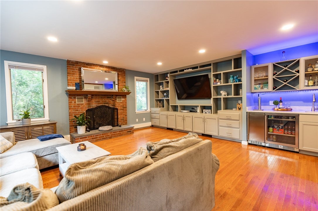 20 Lincoln Drive