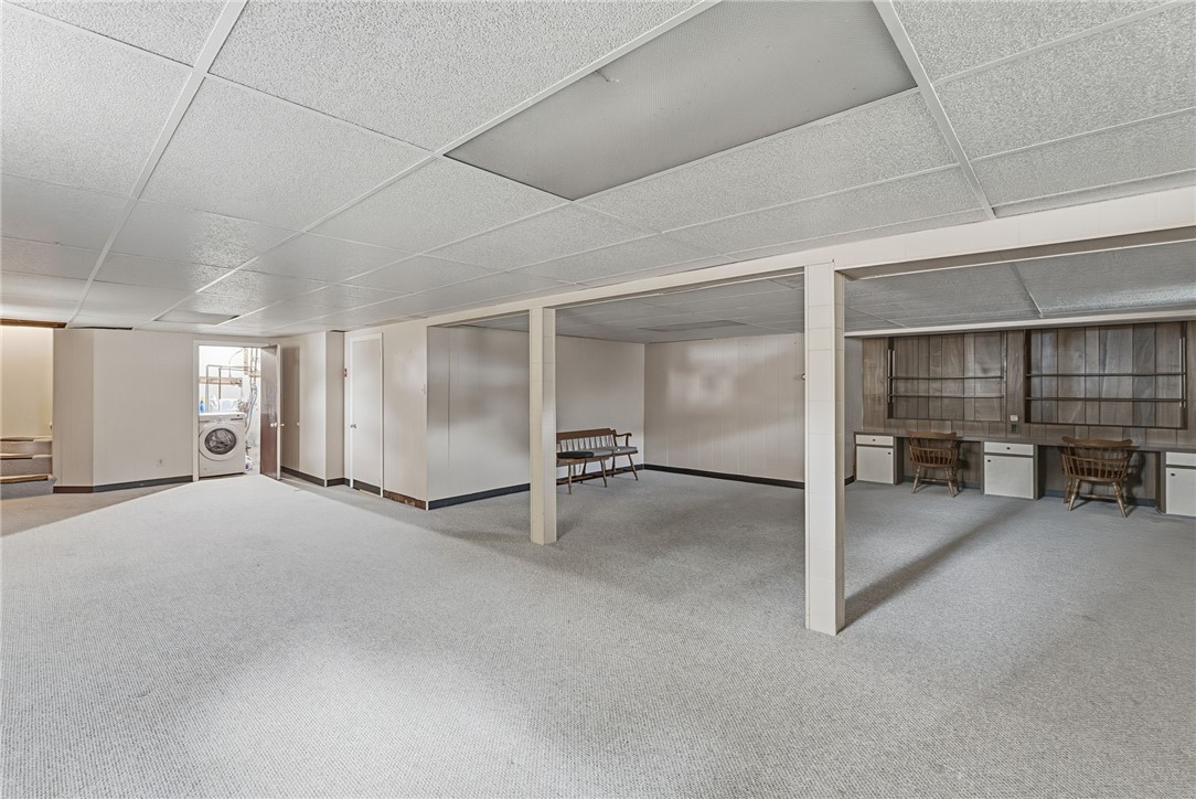 Cumberland, Rhode Island 02864, United States, 3 Bedrooms Bedrooms, ,2 BathroomsBathrooms,Residential,Pending,235944