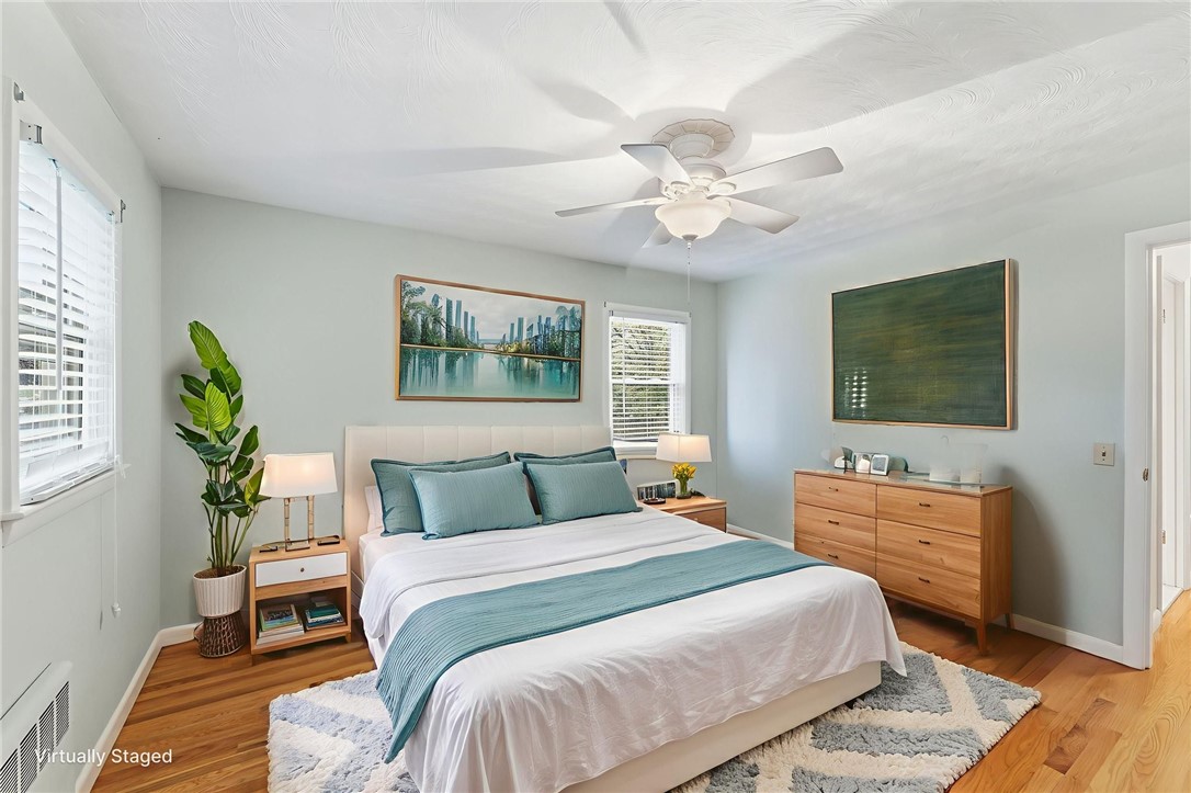 Cumberland, Rhode Island 02864, United States, 3 Bedrooms Bedrooms, ,2 BathroomsBathrooms,Residential,Pending,235944