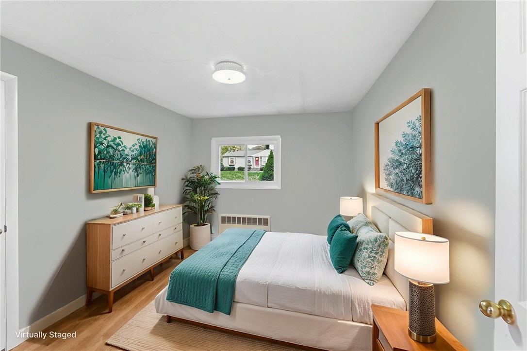 Cumberland, Rhode Island 02864, United States, 3 Bedrooms Bedrooms, ,2 BathroomsBathrooms,Residential,Pending,235944