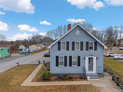 596 Metacom Avenue Warren RI 02885