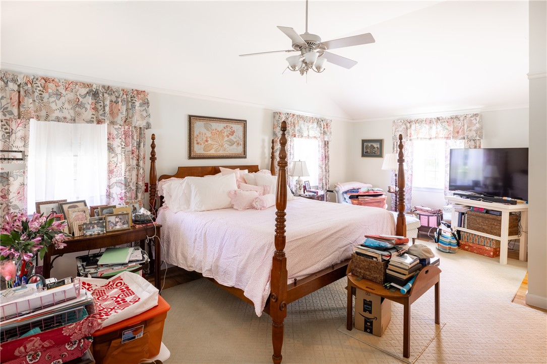 Westerly, Rhode Island 02891, United States, 3 Bedrooms Bedrooms, ,2 BathroomsBathrooms,Residential,Active,167343