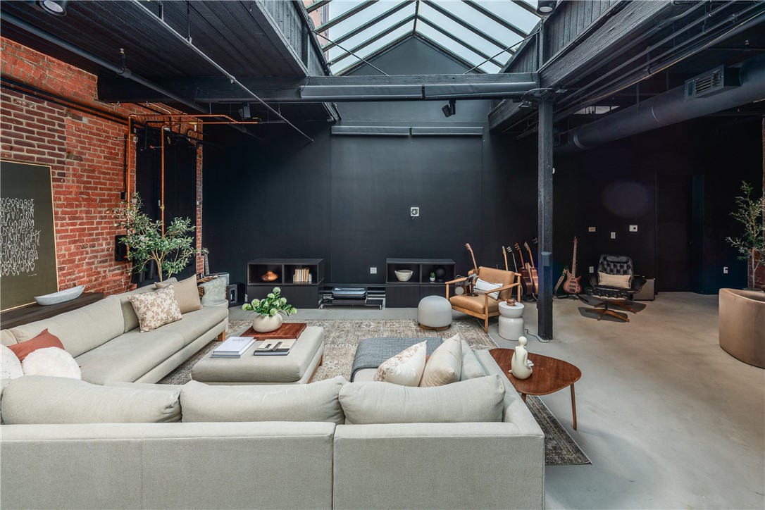 116 Chestnut Street D1