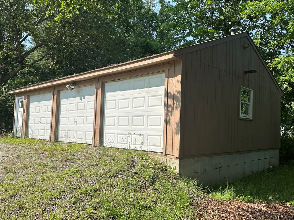 0 Address Withheld Avenue
