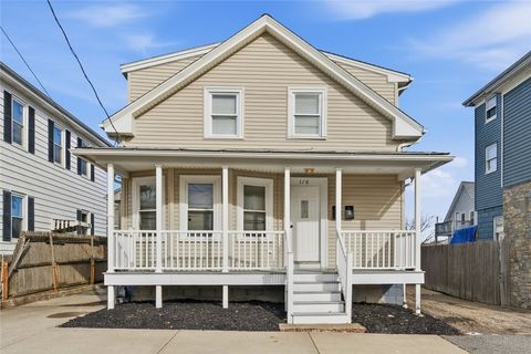 378 Juniper Street East Providence RI 02914