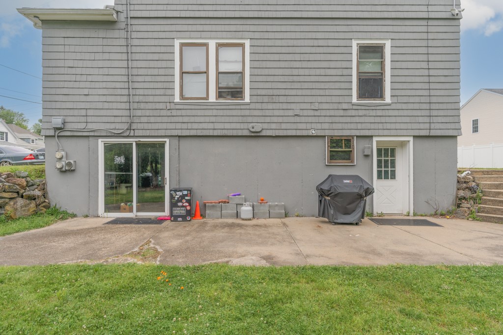 12 Lenox Street